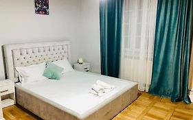 Joy City Stay Nemoianu 7